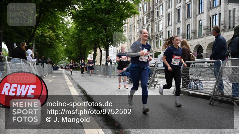 14.06.2026 - REWE Women's Run J. Mangold http://msf.ph/oto/9752502 14.06.2026 10:07:42 Ziel 10213, 11073, 11480 meine-sportfotos.de
