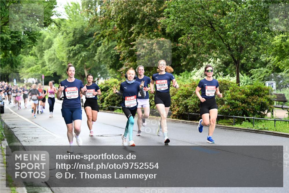 14.06.2026 - REWE Women's Run Dr. Thomas Lammeyer http://msf.ph/oto/9752554 14.06.2026 09:15:29 Laufen 57, 10642, 657 meine-sportfotos.de