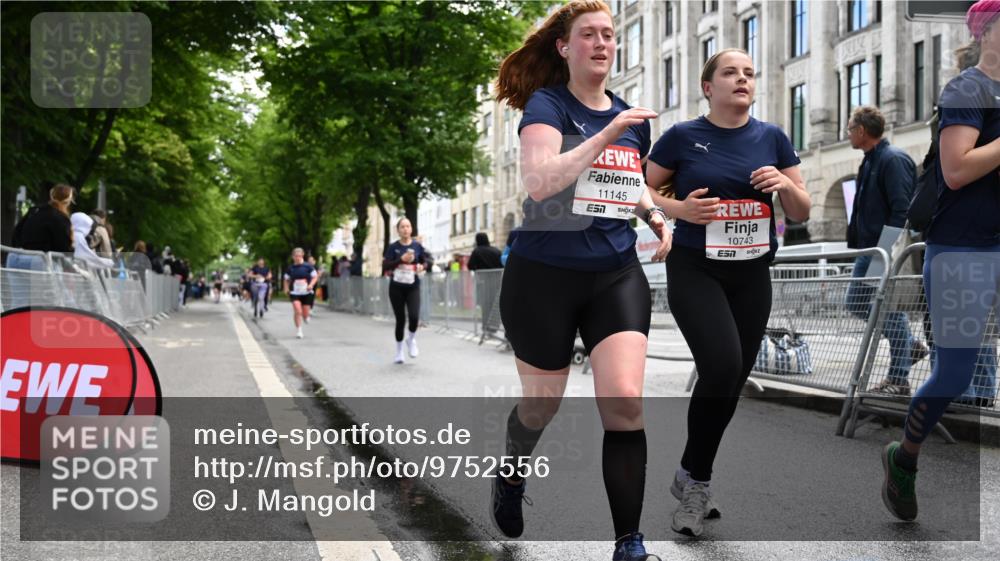 14.06.2026 - REWE Women's Run J. Mangold http://msf.ph/oto/9752556 14.06.2026 10:07:52 Ziel 10353, 10371, 10723, 10739, 10743, 11145, 11376, 11393 meine-sportfotos.de
