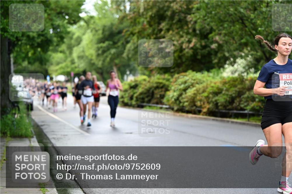 14.06.2026 - REWE Women's Run Dr. Thomas Lammeyer http://msf.ph/oto/9752609 14.06.2026 09:15:33 Laufen 1031 meine-sportfotos.de