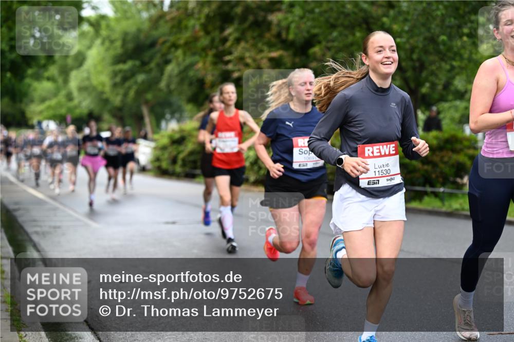 14.06.2026 - REWE Women's Run Dr. Thomas Lammeyer http://msf.ph/oto/9752675 14.06.2026 09:15:37 Laufen 10691, 7, 11530 meine-sportfotos.de