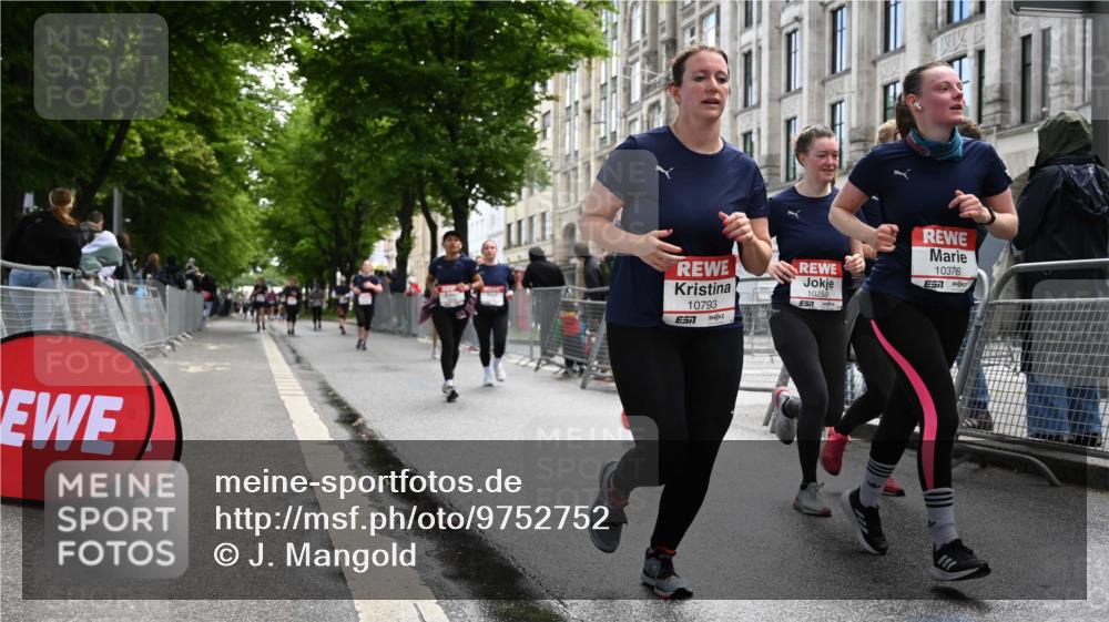 14.06.2026 - REWE Women's Run J. Mangold http://msf.ph/oto/9752752 14.06.2026 10:08:38 Ziel 10124, 10248, 10259, 10376, 10692, 10793, 11159, 11197, 11219 meine-sportfotos.de