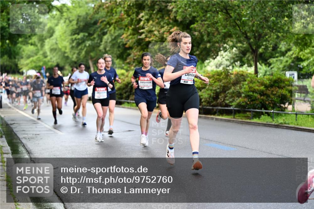 14.06.2026 - REWE Women's Run Dr. Thomas Lammeyer http://msf.ph/oto/9752760 14.06.2026 09:15:42 Laufen 10102, 10894 meine-sportfotos.de
