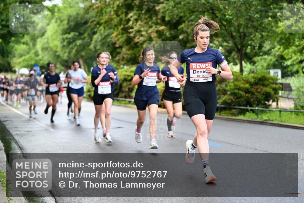 14.06.2026 - REWE Women's Run Dr. Thomas Lammeyer http://msf.ph/oto/9752767 14.06.2026 09:15:43 Laufen 10102 meine-sportfotos.de