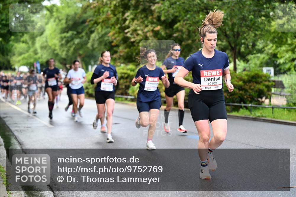 14.06.2026 - REWE Women's Run Dr. Thomas Lammeyer http://msf.ph/oto/9752769 14.06.2026 09:15:43 Laufen 10102 meine-sportfotos.de