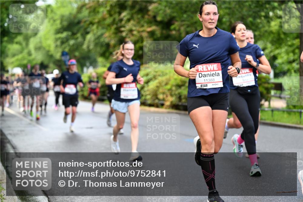 14.06.2026 - REWE Women's Run Dr. Thomas Lammeyer http://msf.ph/oto/9752841 14.06.2026 09:15:48 Laufen 11388, 7 meine-sportfotos.de