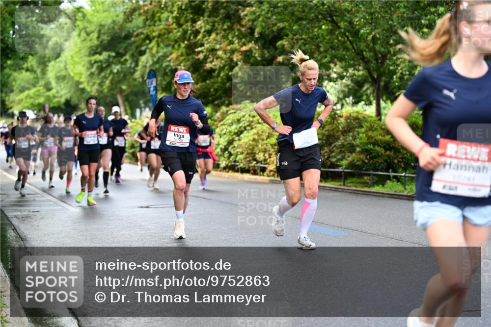 14.06.2026 - REWE Women's Run Dr. Thomas Lammeyer http://msf.ph/oto/9752863 14.06.2026 09:15:49 Laufen 10749, 10748 meine-sportfotos.de