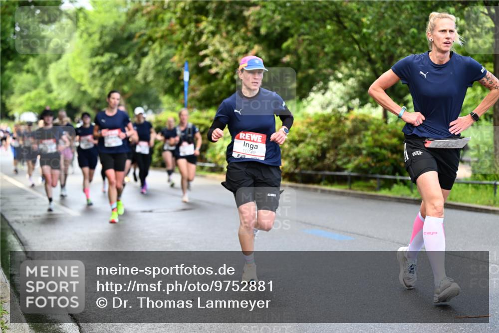 14.06.2026 - REWE Women's Run Dr. Thomas Lammeyer http://msf.ph/oto/9752881 14.06.2026 09:15:50 Laufen 10749 meine-sportfotos.de
