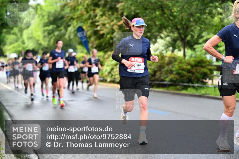 14.06.2026 - REWE Women's Run Dr. Thomas Lammeyer http://msf.ph/oto/9752884 14.06.2026 09:15:50 Laufen 0749 meine-sportfotos.de