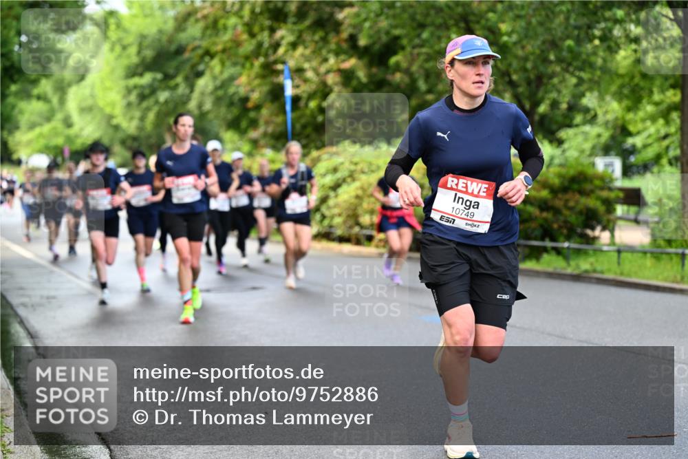 14.06.2026 - REWE Women's Run Dr. Thomas Lammeyer http://msf.ph/oto/9752886 14.06.2026 09:15:51 Laufen 10749, 7 meine-sportfotos.de