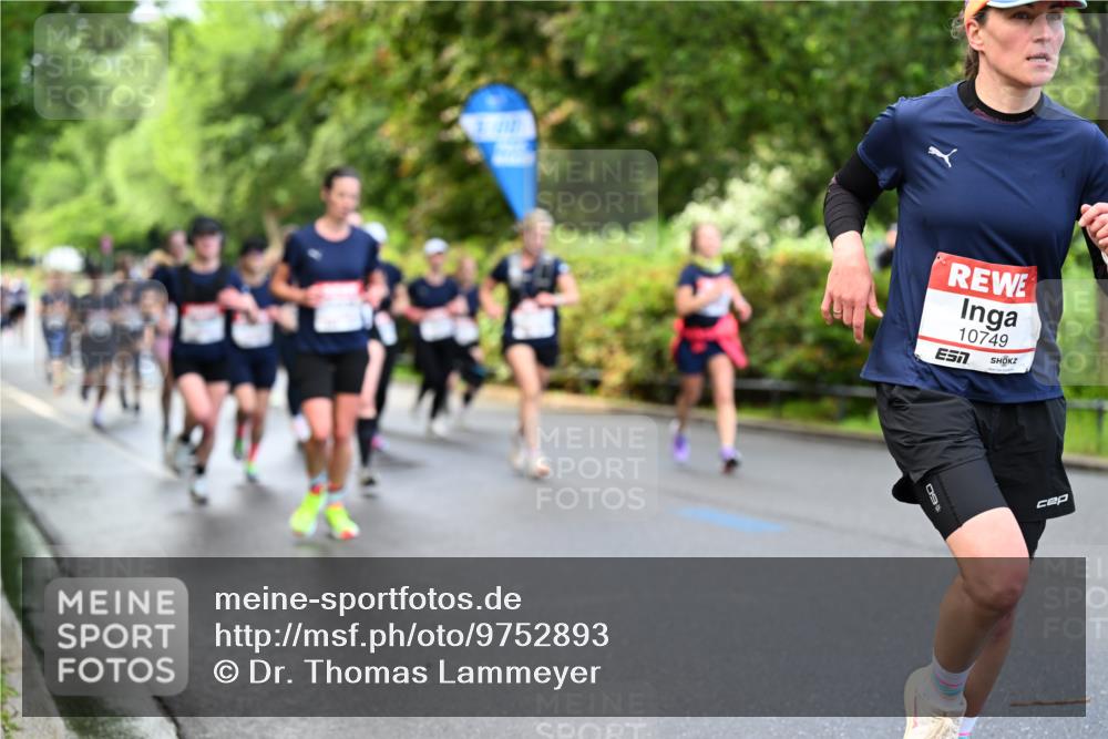 14.06.2026 - REWE Women's Run Dr. Thomas Lammeyer http://msf.ph/oto/9752893 14.06.2026 09:15:51 Laufen 10749, 09 meine-sportfotos.de