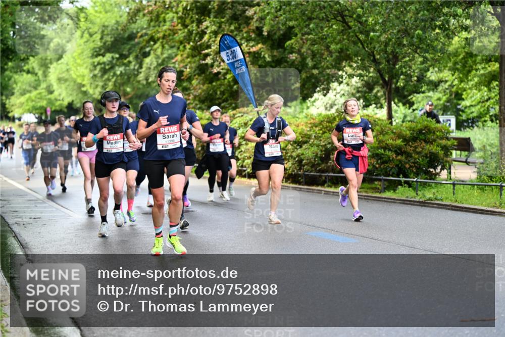 14.06.2026 - REWE Women's Run Dr. Thomas Lammeyer http://msf.ph/oto/9752898 14.06.2026 09:15:52 Laufen 11396, 5, 00 meine-sportfotos.de