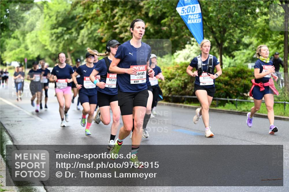 14.06.2026 - REWE Women's Run Dr. Thomas Lammeyer http://msf.ph/oto/9752915 14.06.2026 09:15:53 Laufen 5, 00, 11396, 1020, 7, 57 meine-sportfotos.de