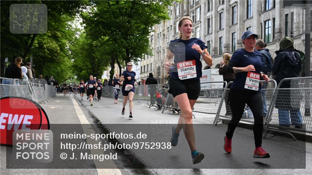 14.06.2026 - REWE Women's Run J. Mangold http://msf.ph/oto/9752938 14.06.2026 10:09:16 Ziel 10047, 10139, 10928, 10977, 11169, 11431 meine-sportfotos.de