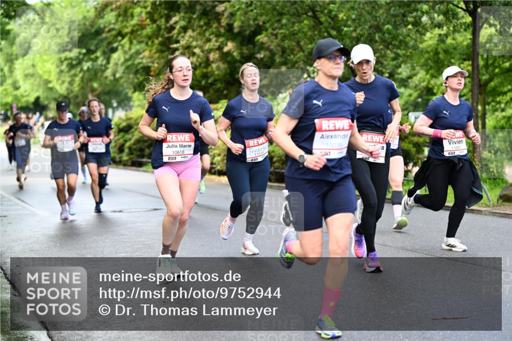 14.06.2026 - REWE Women's Run Dr. Thomas Lammeyer http://msf.ph/oto/9752944 14.06.2026 09:15:54 Laufen 10618, 7, 11519, 51, 10039, 11097, 57 meine-sportfotos.de