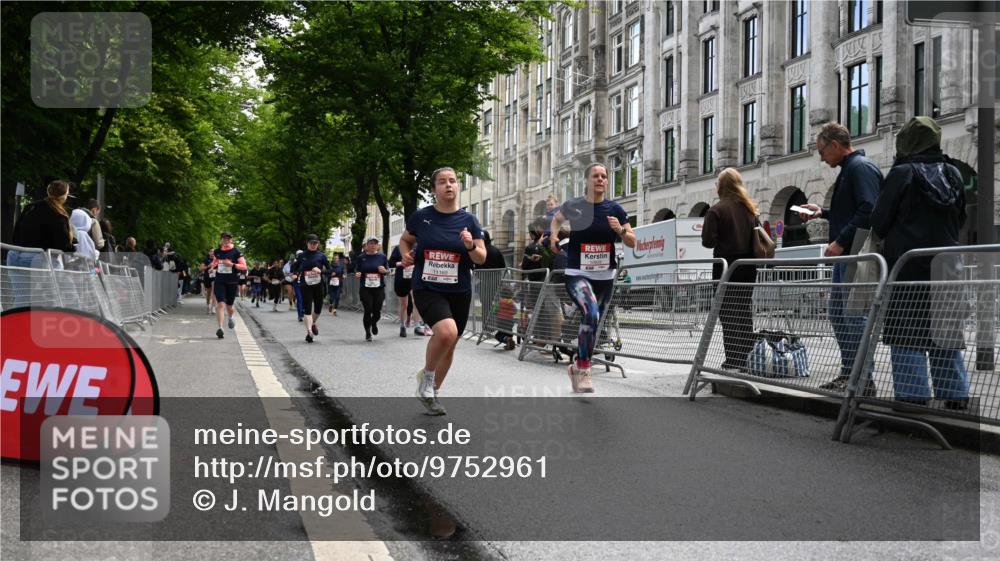 14.06.2026 - REWE Women's Run J. Mangold http://msf.ph/oto/9752961 14.06.2026 10:09:20 Ziel 10139, 10208, 10417, 10641, 10725, 10889, 10928, 10977, 11083, 11169, 11374, 11431 meine-sportfotos.de