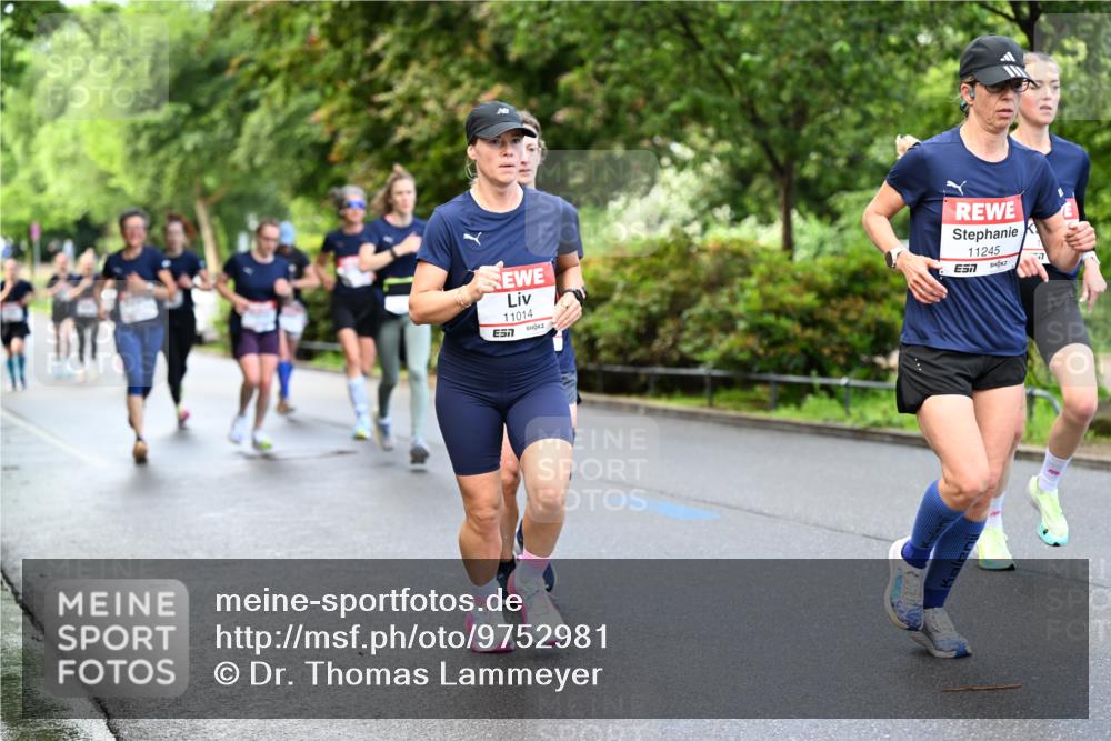 14.06.2026 - REWE Women's Run Dr. Thomas Lammeyer http://msf.ph/oto/9752981 14.06.2026 09:15:57 Laufen 11014, 7, 11245, 7 meine-sportfotos.de
