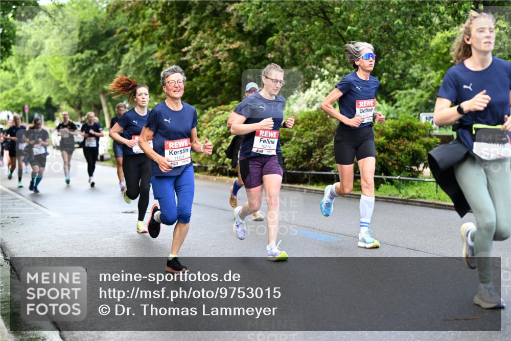 14.06.2026 - REWE Women's Run Dr. Thomas Lammeyer http://msf.ph/oto/9753015 14.06.2026 09:16:00 Laufen 11105, 7, 10214 meine-sportfotos.de