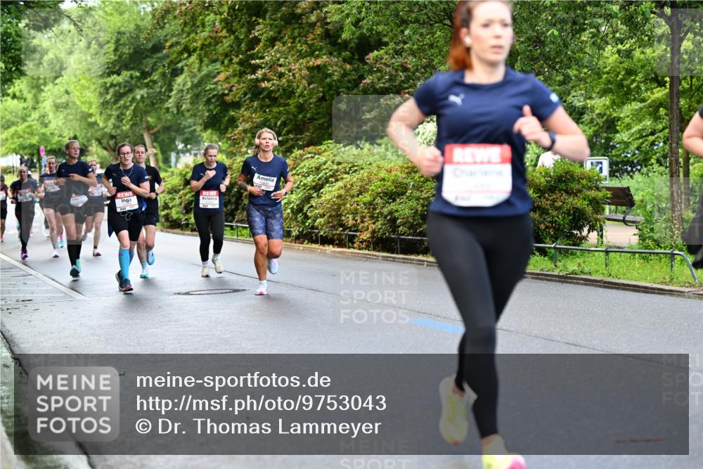 14.06.2026 - REWE Women's Run Dr. Thomas Lammeyer http://msf.ph/oto/9753043 14.06.2026 09:16:02 Laufen 2, 10885 meine-sportfotos.de