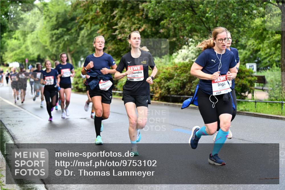 14.06.2026 - REWE Women's Run Dr. Thomas Lammeyer http://msf.ph/oto/9753102 14.06.2026 09:16:06 Laufen 10322, 10273, 10392 meine-sportfotos.de