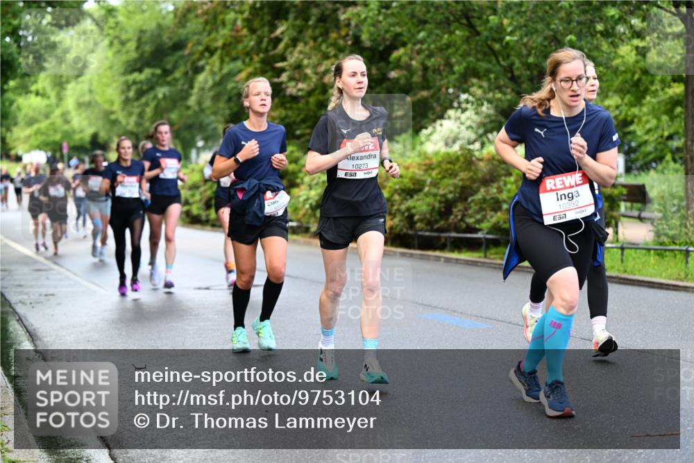 14.06.2026 - REWE Women's Run Dr. Thomas Lammeyer http://msf.ph/oto/9753104 14.06.2026 09:16:06 Laufen 103, 10273, 10392, 7 meine-sportfotos.de