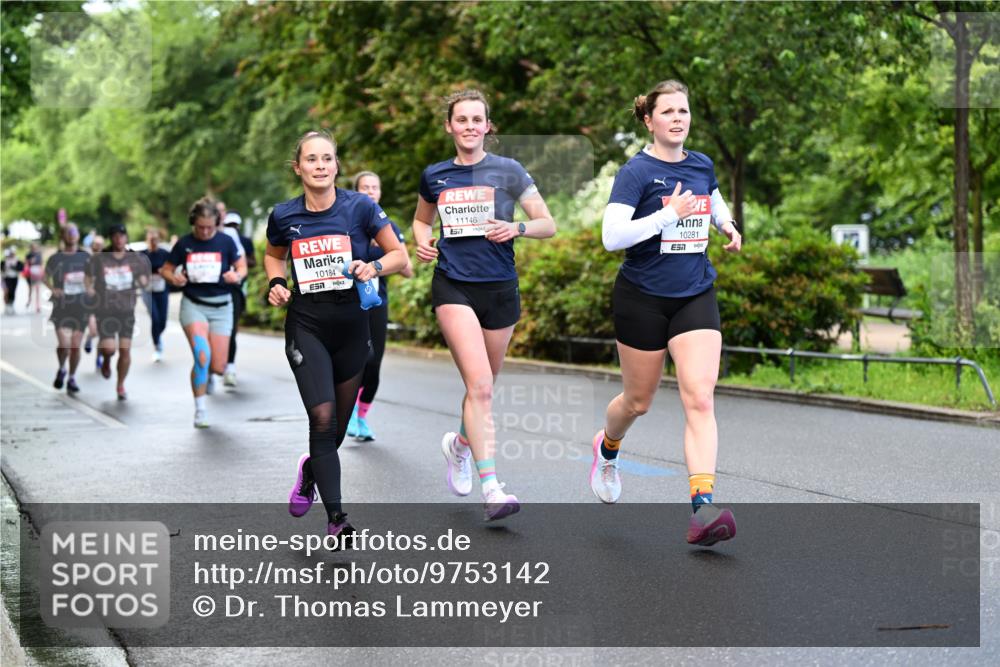 14.06.2026 - REWE Women's Run Dr. Thomas Lammeyer http://msf.ph/oto/9753142 14.06.2026 09:16:08 Laufen 10184, 651, 11146, 10281 meine-sportfotos.de