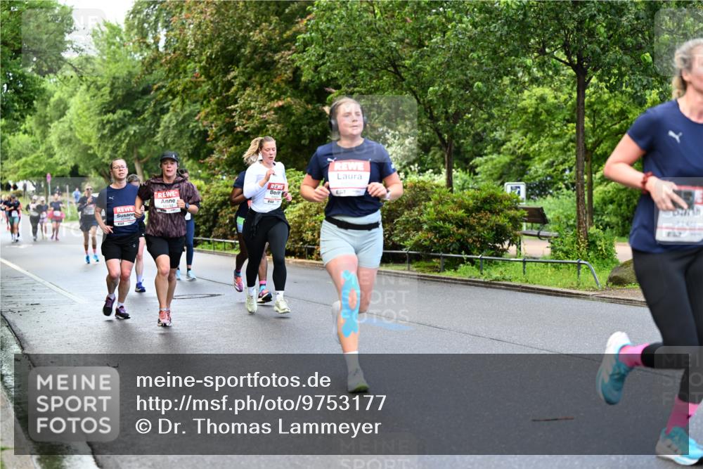 14.06.2026 - REWE Women's Run Dr. Thomas Lammeyer http://msf.ph/oto/9753177 14.06.2026 09:16:11 Laufen 65, 61, 114, 6 meine-sportfotos.de