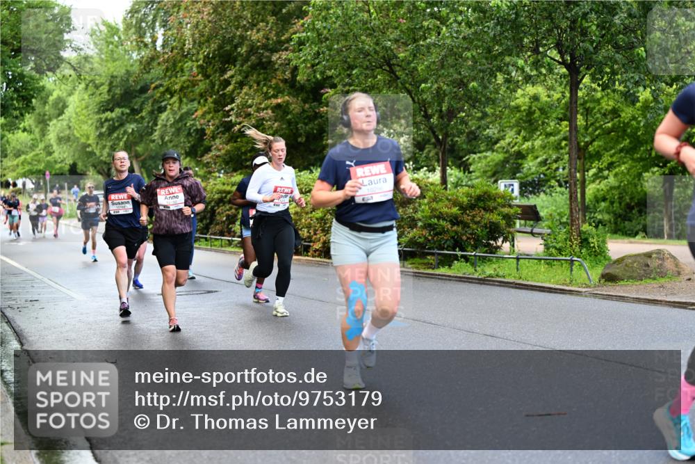 14.06.2026 - REWE Women's Run Dr. Thomas Lammeyer http://msf.ph/oto/9753179 14.06.2026 09:16:11 Laufen 10132, 128, 1028 meine-sportfotos.de