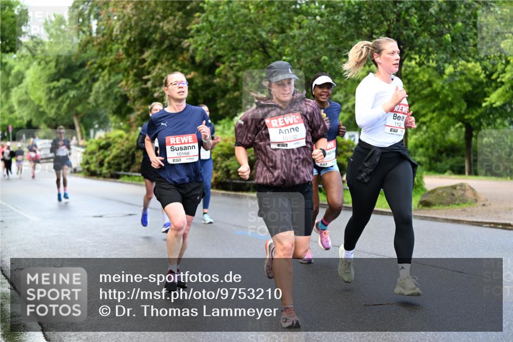 14.06.2026 - REWE Women's Run Dr. Thomas Lammeyer http://msf.ph/oto/9753210 14.06.2026 09:16:13 Laufen 10168, 10192, 10925, 1125, 7 meine-sportfotos.de
