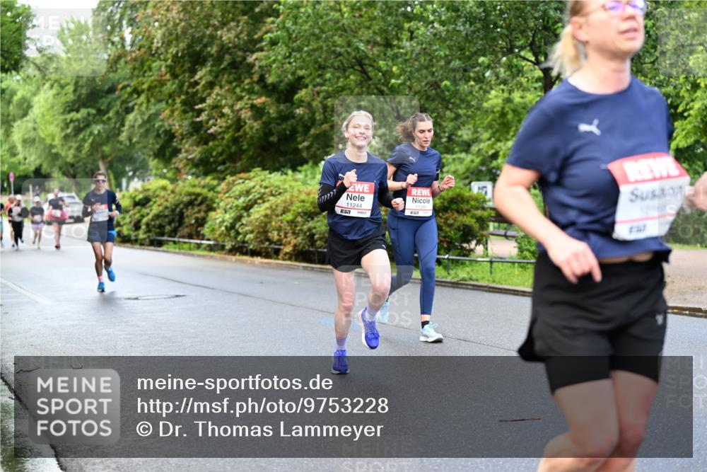14.06.2026 - REWE Women's Run Dr. Thomas Lammeyer http://msf.ph/oto/9753228 14.06.2026 09:16:14 Laufen 11244, 57, 7 meine-sportfotos.de