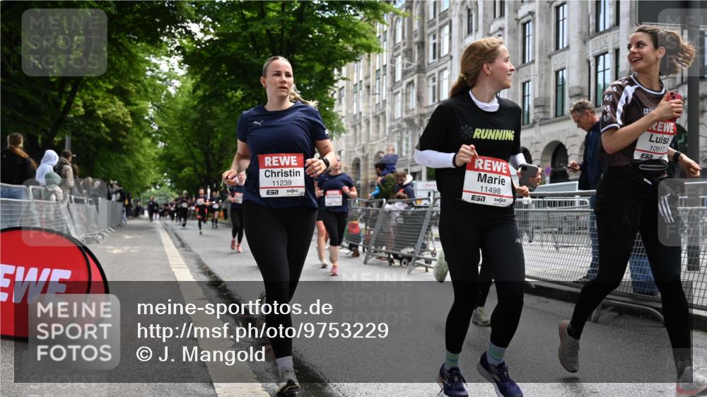 14.06.2026 - REWE Women's Run J. Mangold http://msf.ph/oto/9753229 14.06.2026 10:09:59 Ziel 10412, 10413, 10665, 10702, 10703, 10890, 10917, 11152, 11239, 11453, 11474, 11487, 11498 meine-sportfotos.de