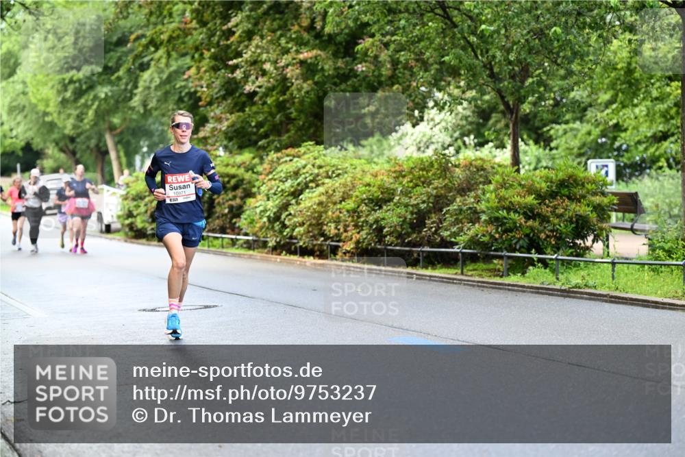 14.06.2026 - REWE Women's Run Dr. Thomas Lammeyer http://msf.ph/oto/9753237 14.06.2026 09:16:16 Laufen 10971 meine-sportfotos.de