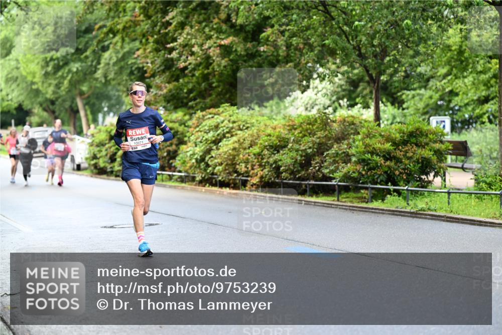 14.06.2026 - REWE Women's Run Dr. Thomas Lammeyer http://msf.ph/oto/9753239 14.06.2026 09:16:16 Laufen 10971 meine-sportfotos.de