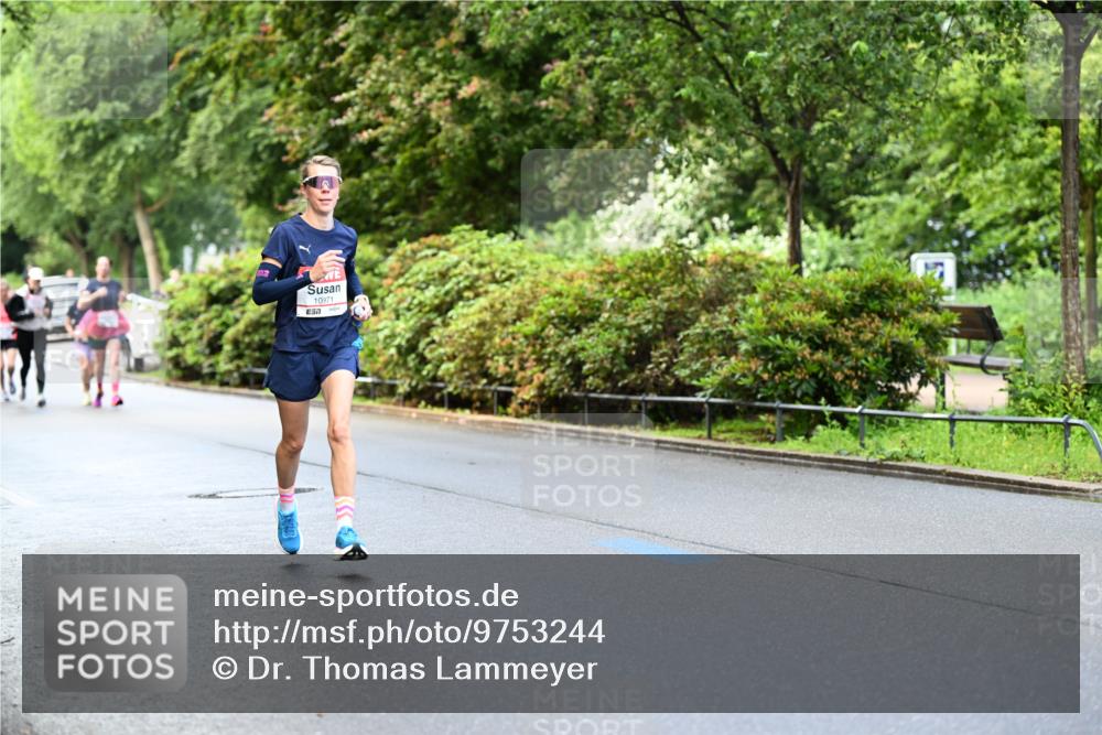 14.06.2026 - REWE Women's Run Dr. Thomas Lammeyer http://msf.ph/oto/9753244 14.06.2026 09:16:17 Laufen 10971, 1 meine-sportfotos.de