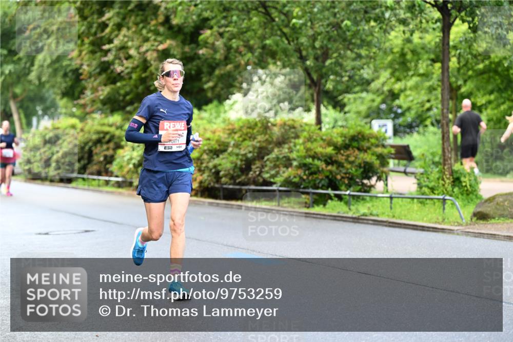 14.06.2026 - REWE Women's Run Dr. Thomas Lammeyer http://msf.ph/oto/9753259 14.06.2026 09:16:17 Laufen 0971 meine-sportfotos.de