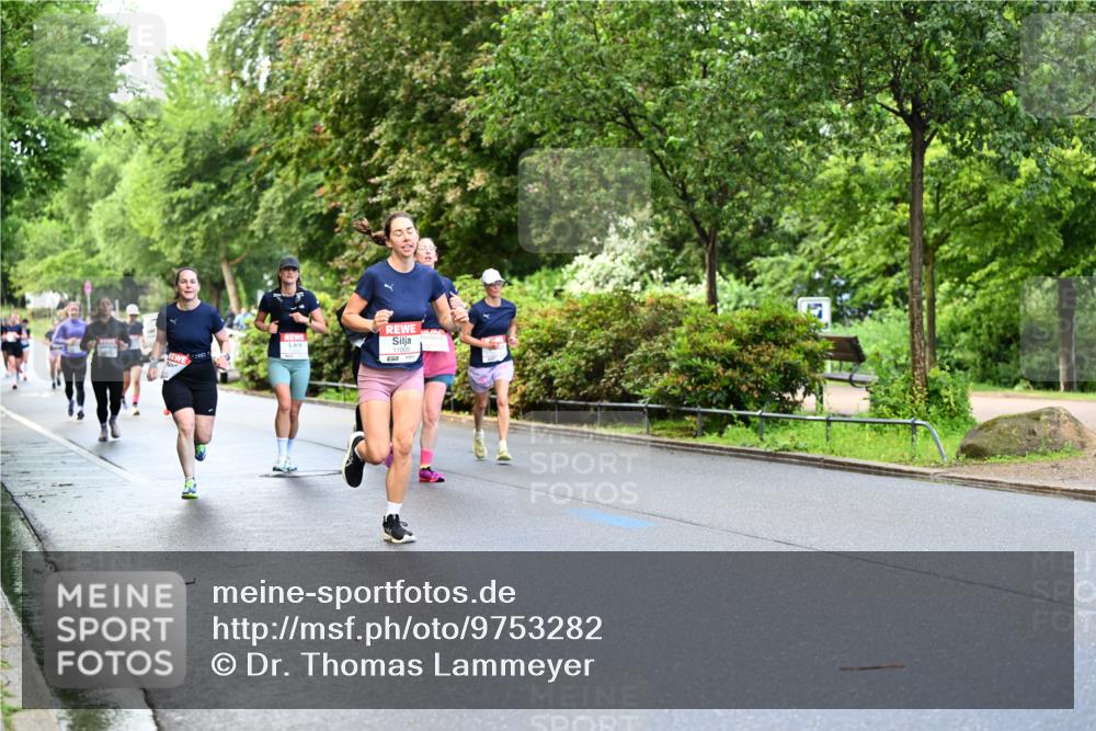 14.06.2026 - REWE Women's Run Dr. Thomas Lammeyer http://msf.ph/oto/9753282 14.06.2026 09:16:23 Laufen 11009, 7 meine-sportfotos.de