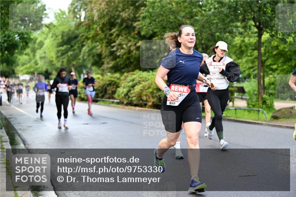 14.06.2026 - REWE Women's Run Dr. Thomas Lammeyer http://msf.ph/oto/9753330 14.06.2026 09:16:26 Laufen 7 meine-sportfotos.de