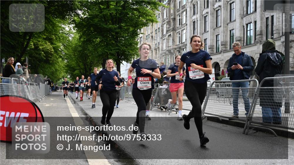 14.06.2026 - REWE Women's Run J. Mangold http://msf.ph/oto/9753333 14.06.2026 10:10:16 Ziel 10185, 10425, 10439, 10464, 10878, 10903, 11022, 11178, 11271, 11339, 11345, 11435, 11486 meine-sportfotos.de