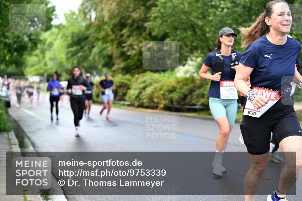 14.06.2026 - REWE Women's Run Dr. Thomas Lammeyer http://msf.ph/oto/9753339 14.06.2026 09:16:26 Laufen 7 meine-sportfotos.de