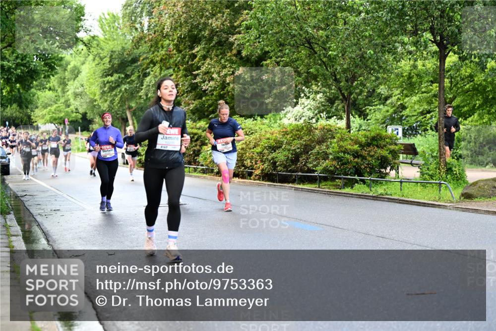 14.06.2026 - REWE Women's Run Dr. Thomas Lammeyer http://msf.ph/oto/9753363 14.06.2026 09:16:28 Laufen 837 meine-sportfotos.de