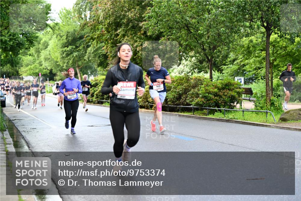 14.06.2026 - REWE Women's Run Dr. Thomas Lammeyer http://msf.ph/oto/9753374 14.06.2026 09:16:29 Laufen 10299, 11467 meine-sportfotos.de
