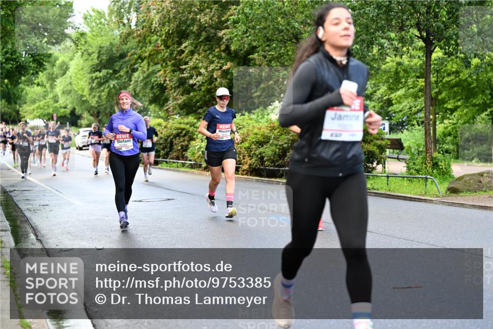 14.06.2026 - REWE Women's Run Dr. Thomas Lammeyer http://msf.ph/oto/9753385 14.06.2026 09:16:29 Laufen 10704, 4137 meine-sportfotos.de