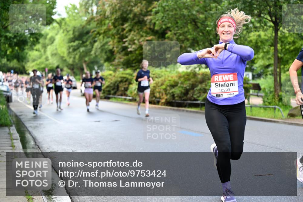 14.06.2026 - REWE Women's Run Dr. Thomas Lammeyer http://msf.ph/oto/9753424 14.06.2026 09:16:32 Laufen 10299, 7 meine-sportfotos.de