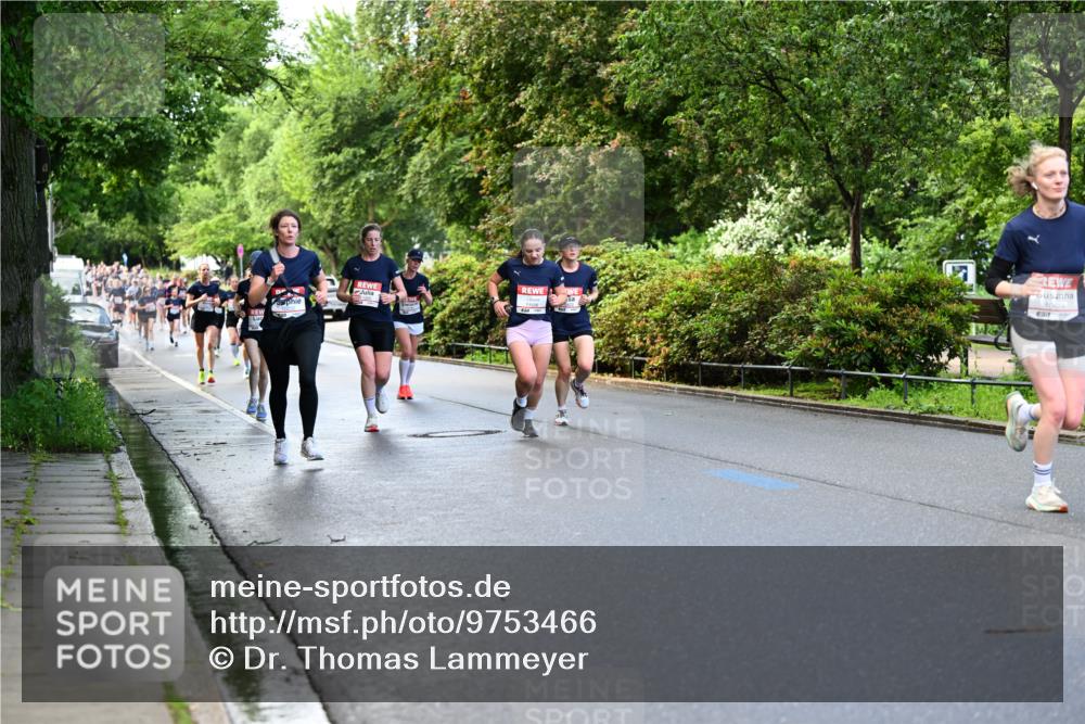 14.06.2026 - REWE Women's Run Dr. Thomas Lammeyer http://msf.ph/oto/9753466 14.06.2026 09:16:34 Laufen 10629 meine-sportfotos.de