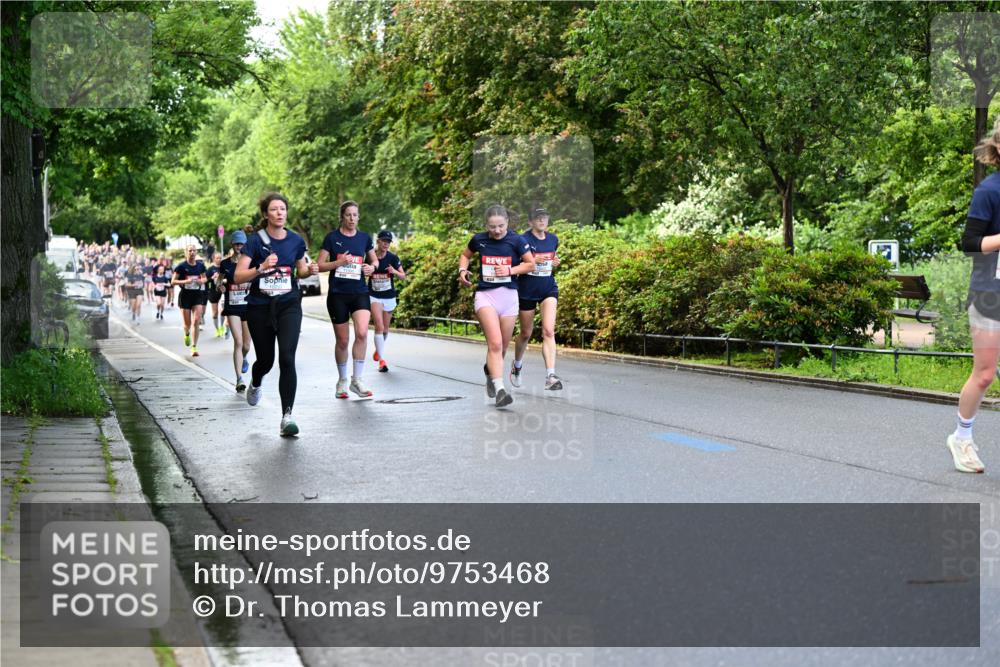 14.06.2026 - REWE Women's Run Dr. Thomas Lammeyer http://msf.ph/oto/9753468 14.06.2026 09:16:34 Laufen 1015, 11395 meine-sportfotos.de