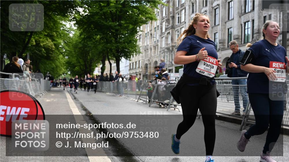 14.06.2026 - REWE Women's Run J. Mangold http://msf.ph/oto/9753480 14.06.2026 10:10:37 Ziel 10426, 10503, 11170 meine-sportfotos.de