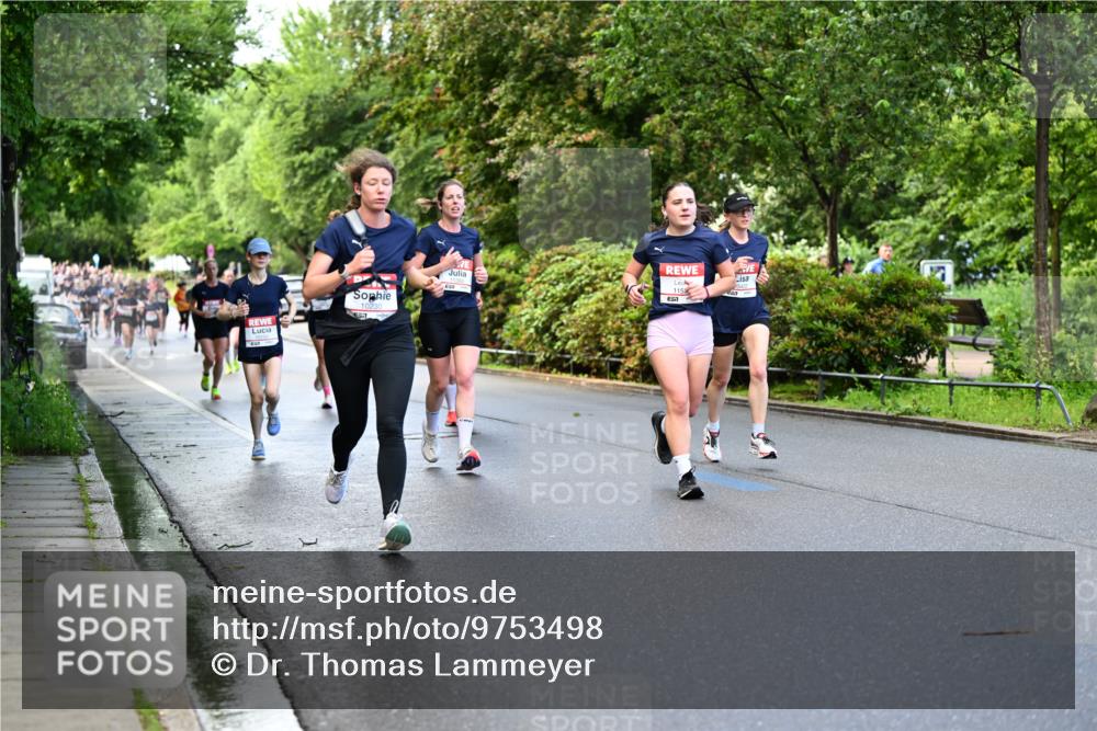 14.06.2026 - REWE Women's Run Dr. Thomas Lammeyer http://msf.ph/oto/9753498 14.06.2026 09:16:36 Laufen 10230, 0422, 1152 meine-sportfotos.de