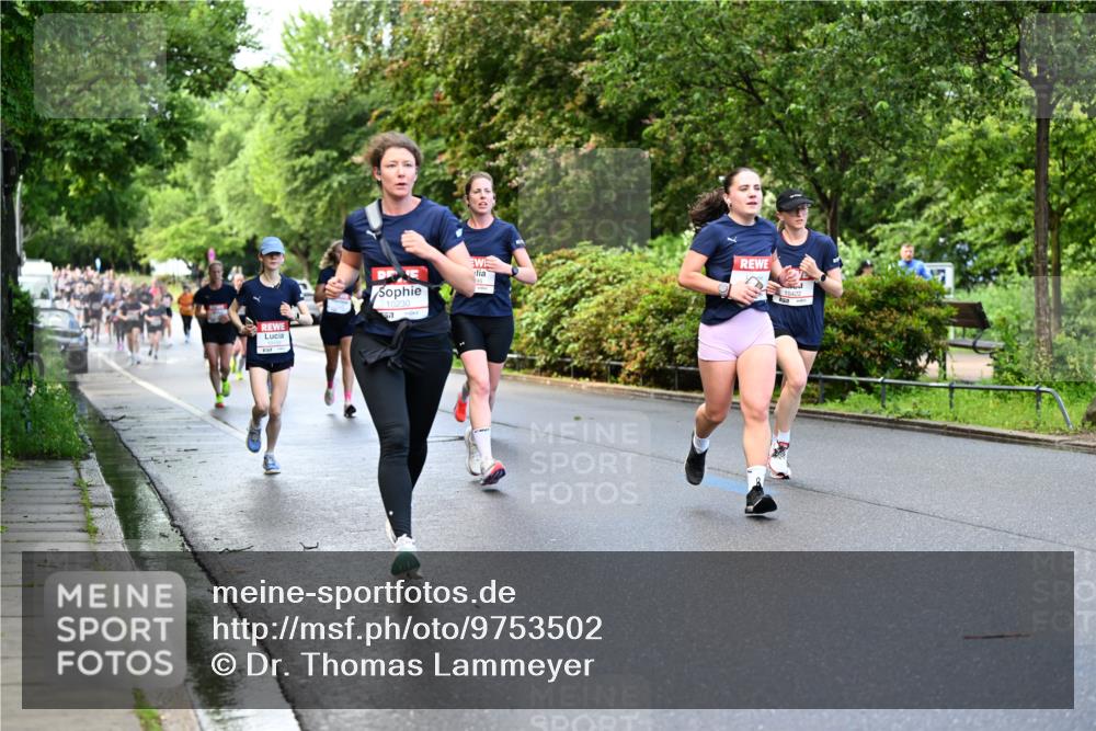 14.06.2026 - REWE Women's Run Dr. Thomas Lammeyer http://msf.ph/oto/9753502 14.06.2026 09:16:36 Laufen 10230, 10422 meine-sportfotos.de
