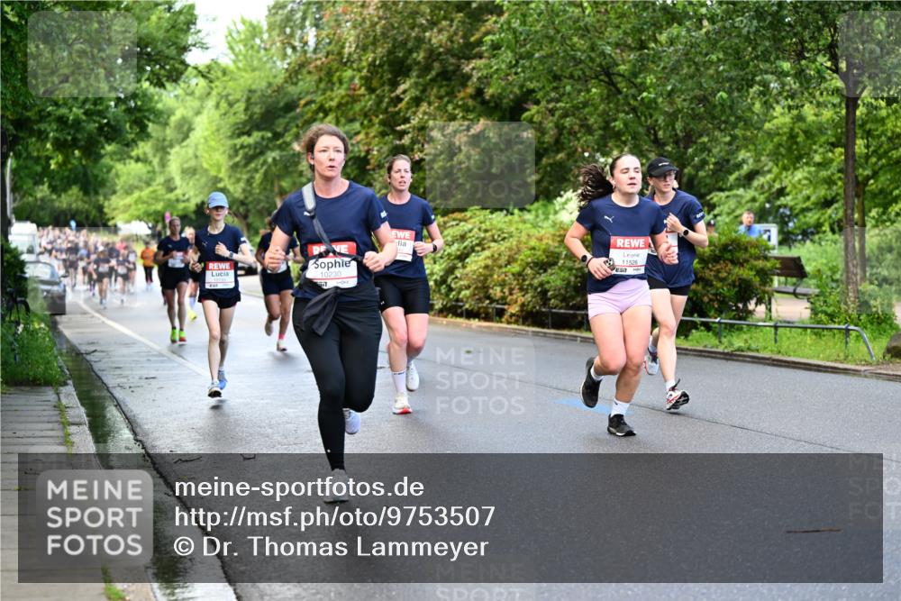 14.06.2026 - REWE Women's Run Dr. Thomas Lammeyer http://msf.ph/oto/9753507 14.06.2026 09:16:36 Laufen 10159, 10230, 11526 meine-sportfotos.de