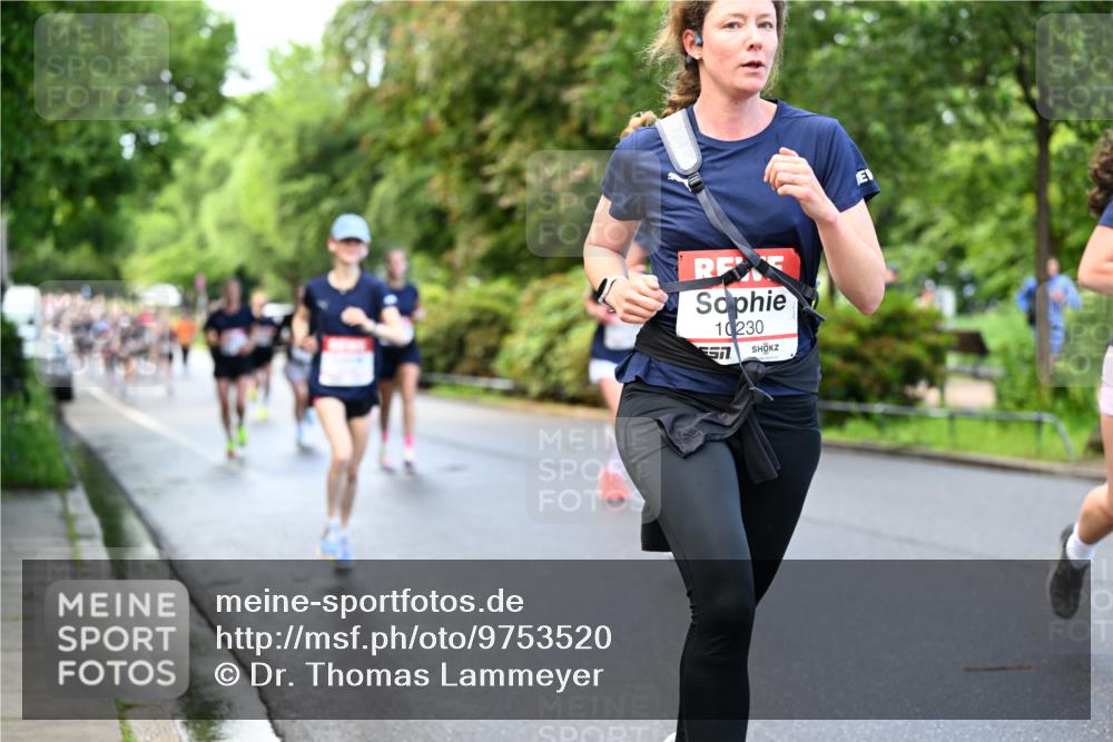 14.06.2026 - REWE Women's Run Dr. Thomas Lammeyer http://msf.ph/oto/9753520 14.06.2026 09:16:38 Laufen 10230, 57 meine-sportfotos.de